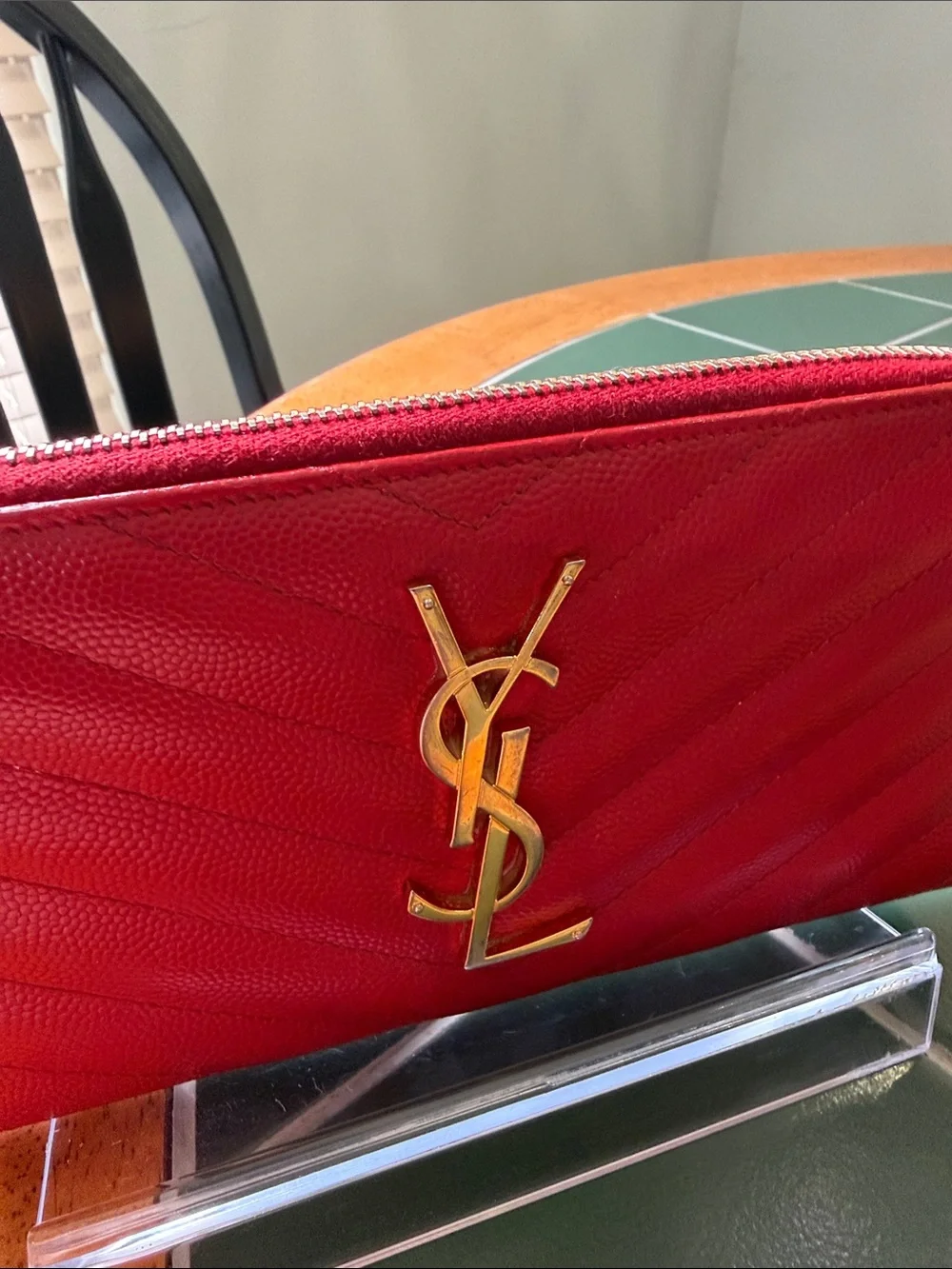 Yves Saint Laurent Red Quilted Zip Wallet with Gold YSL Logo - Picture 10 of 14
